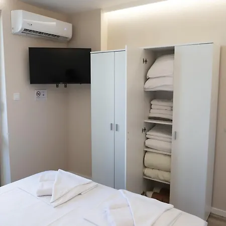 Azur - Self Check-in Burgasz