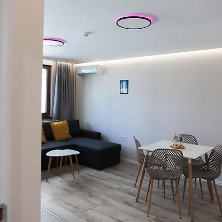 Azur - Self Check-in * Burgasz