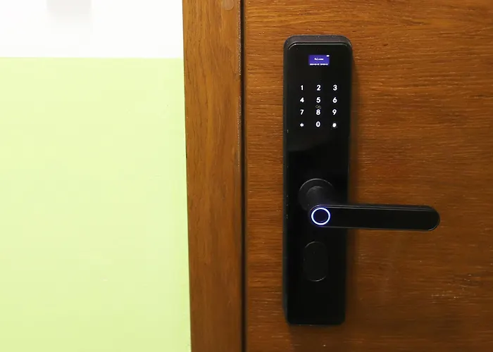 Azur - Self Check-in דירה בורגאס