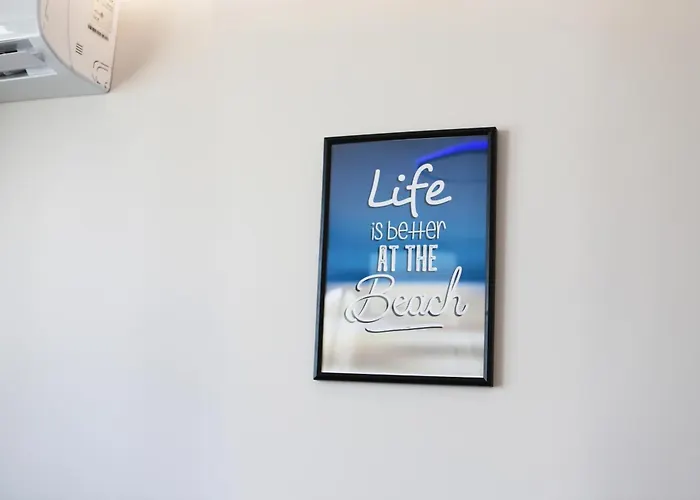 アパート Azur - Self Check-in ブルガス